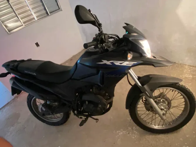 VENDE-SE, MOTO XRE 190, ANO 2021, 2° DONA, $ ABAIXO DA TABELA FIPE
