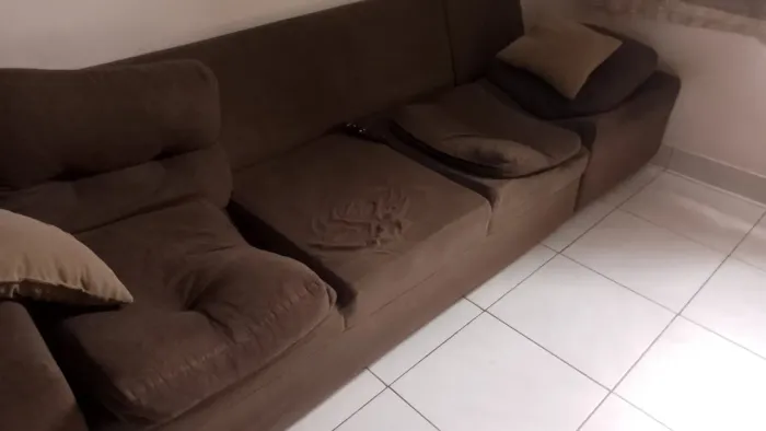 Sofra de 4 cantos sendo 1 solto
