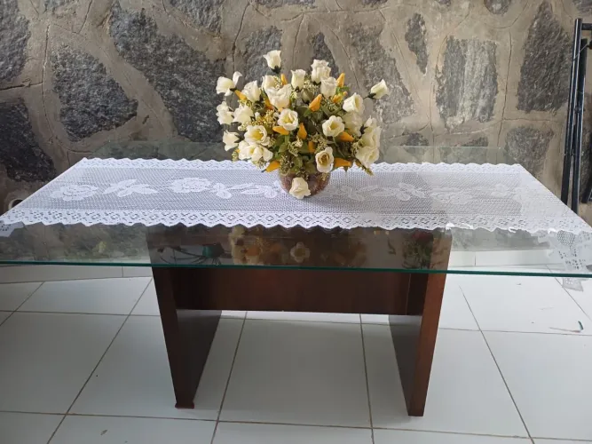 Mesa de jantar (sem cadeira)