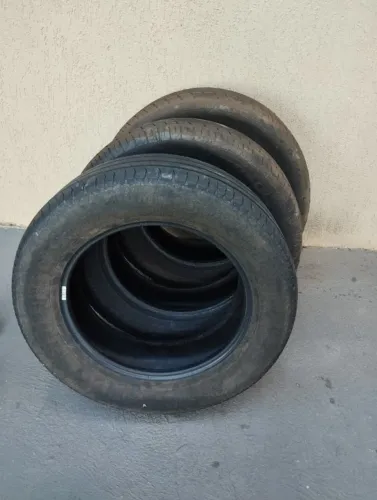 Pneus 245/60R18