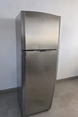 Geladeira GE 450L