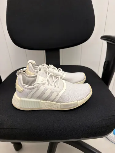 Tênis Adidas 35