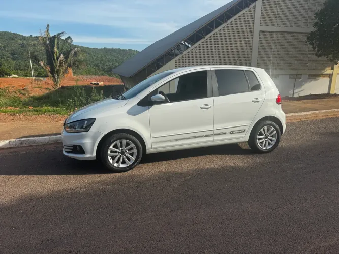 Volkswagen Fox Connect 1.6 Flex 8V 5P 2020