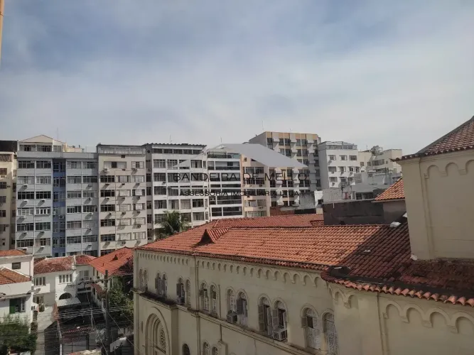 BANDEIRA DE MELLO VENDE sala comercial com 18 m² na Tijuca - Rio de Janeiro - RJ