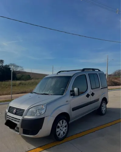 Fiat Doblo Essence 1.8 Flex 16V 5P 2017