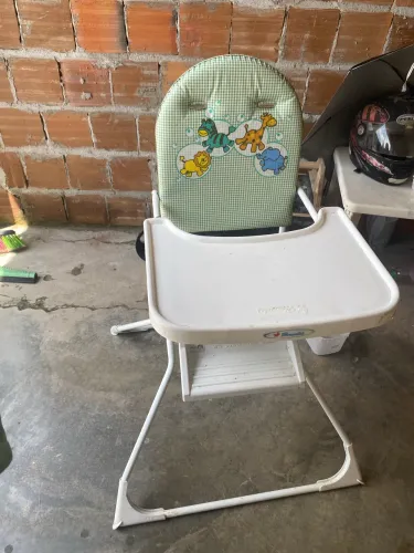 Cadeirinha de alimentação para bebê 