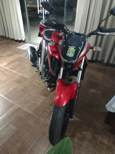 Fazer 250cc único dono 