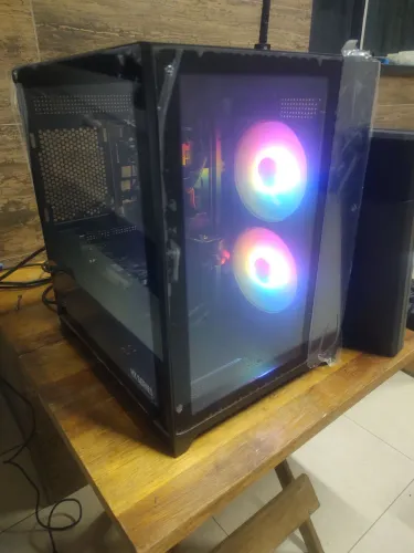 CPU gamer i3 8100 16 GB ddr4, ssd 240 + HDD 1tera com placa de vídeo de 2 gigas