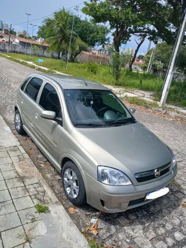 Chevrolet Corsa Hat. Maxx 1.4 8V Econoflex 5P 2011