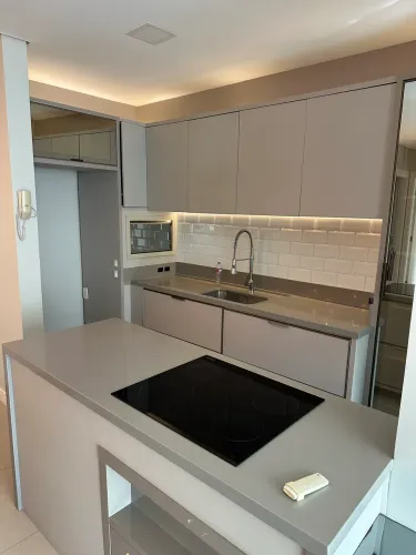 Alugo apartamento no centro de Itajaí