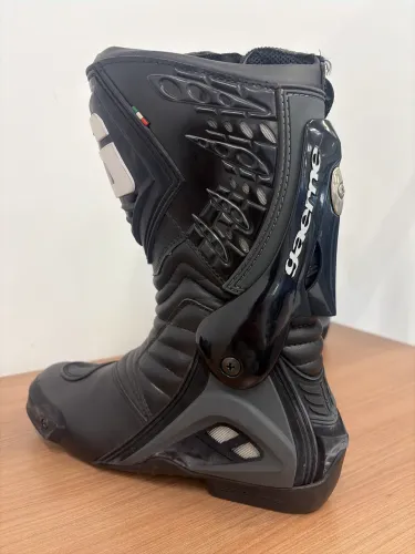 Bota Gaerne GRW  tamanho 40
