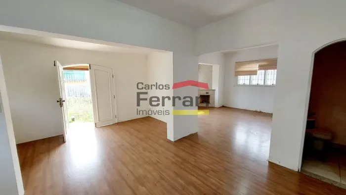 Casa térrea para locação, Tremembé, 398m² total, 3 suítes, quintal, edicula, churrasqueira