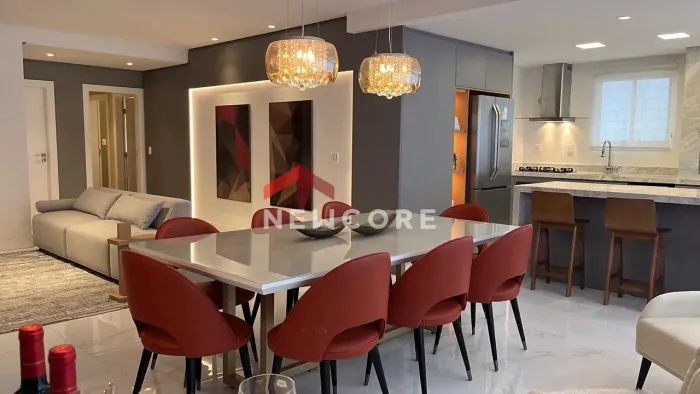 Apartamento em Rua 315 - Meia Praia - Itapema/SC