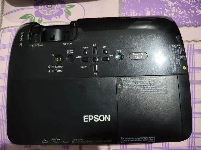 Projetor Epson Power liteS6+