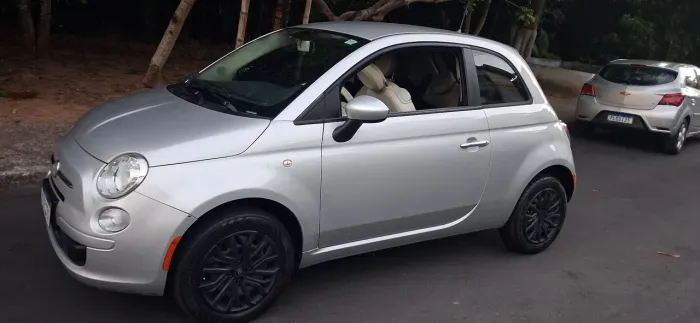 Fiat 500 Cult 1.4 Flex 8V EVO Mec. 2012