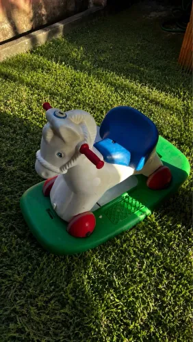 ? Cavalinho Infantil de Brinquedo Diversão garantida para a criançada!
