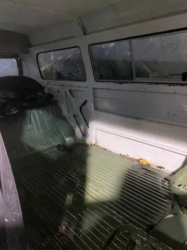 Volkswagen Kombi Carat (álcool) 1999