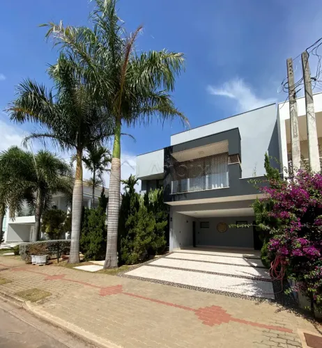 Casa em condomínio à venda por R$2.700.000,00 no Condomínio Terras do Imperador em America