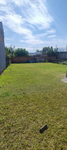 Terreno Capão da Canoa com uma pequena casa