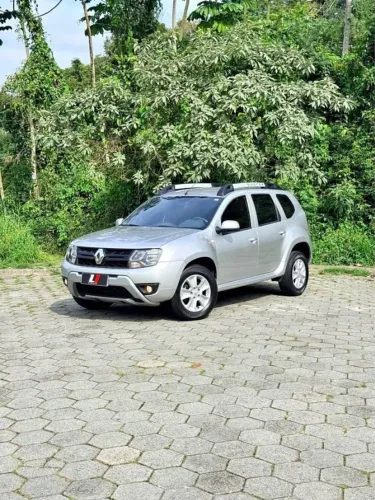 Renault Duster Dynamique 2.0 Hi-flex 16V Aut. 2016