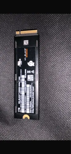 2 ssd 1. Ssd wd-black sn850x De 1tb 7300mb/s 2. Ssd wd-black de 4tb até 14900 mb/s