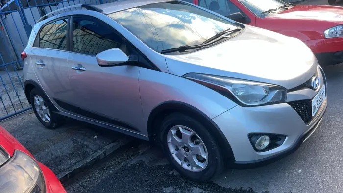 Hyundai HB20X Premium 1.6 Flex 16V Aut. 2014