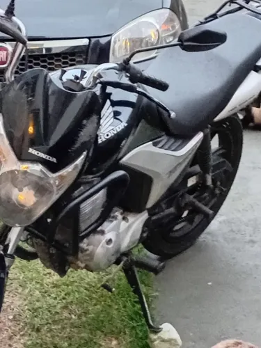 Vendo ou troco em caminhonete