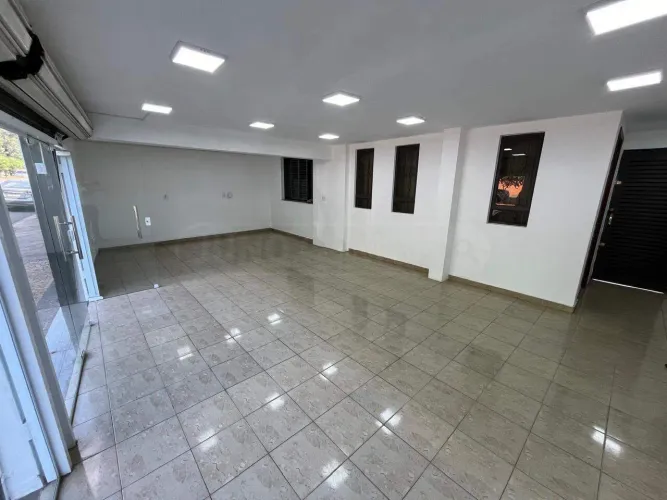 Casa Comercial à venda, 5 quartos, 1 suíte, Jardim Petrópolis - Piracicaba/SP
