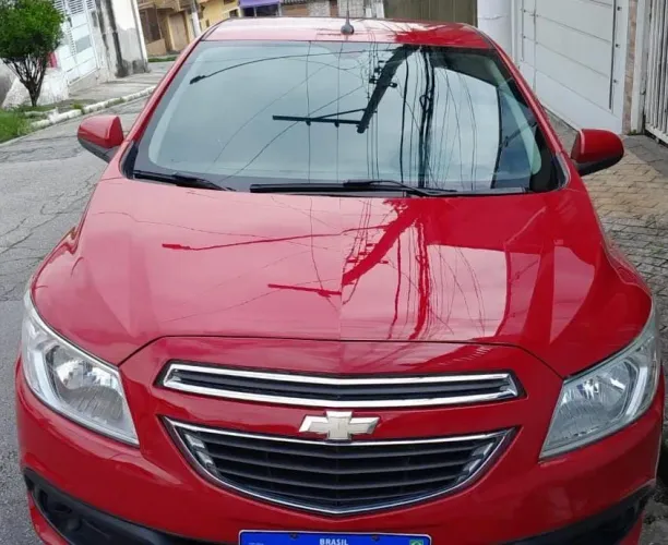 Chevrolet Onix Hatch LT 1.0 8V Flex Power Mec. 4P 2013