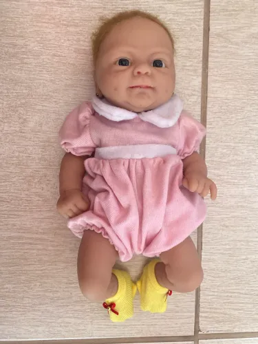 Bebê Reborn toda de silicone