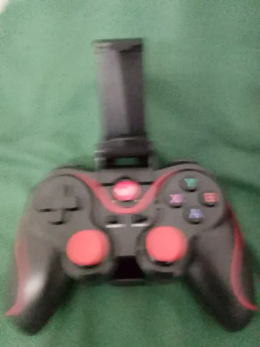 Vendo um controle ? pra celular X 3 