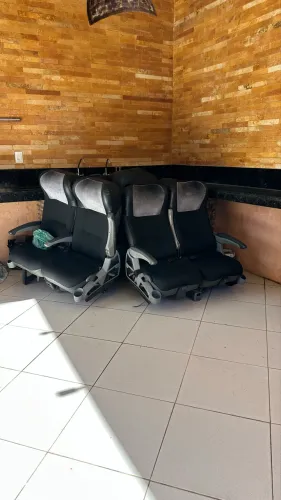 4 PARES DE POLTRONA SEMI LEITA NEW G7