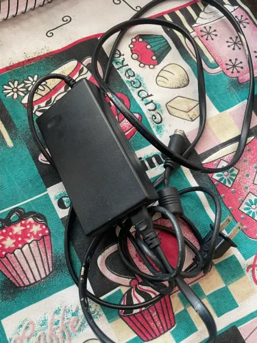 Fonte Para HD Externo LaCie 4 Pinos ACML-51 Original retira na Sapopemba zona leste