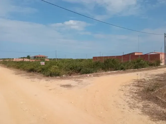 Terrenos de 500 metros quadrados de esquina em Paracuru