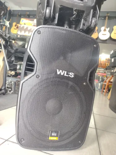 Monitores ativos WLS L12. 200 rms