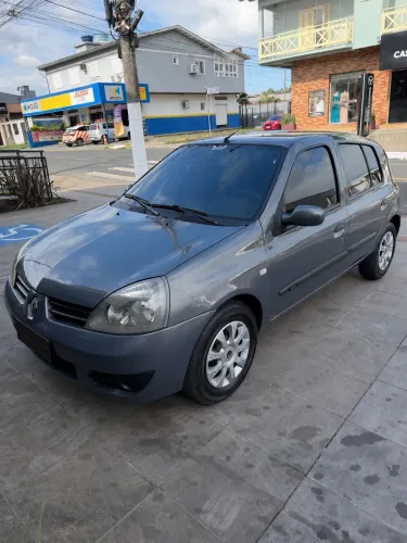 Renault Clio Campus Hi-flex 1.0 16V 5P 2010