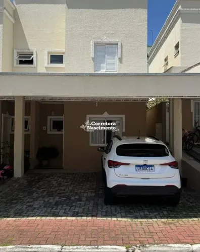 Sobrado com 3 dormitórios à venda, 166 m² por R$ 495.000 - Jardim Primavera - Jacareí/SP