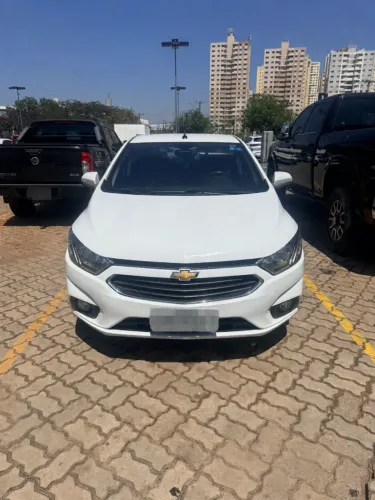 Chevrolet Onix Hatch LTZ 1.4 8V Flex Mec. 4P 2018