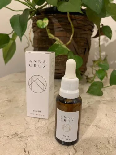 Óleo multifuncional N28 Pele Cabelos 30ml
