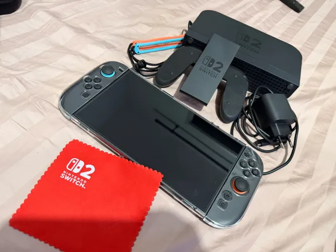 Nintendo Switch 2 - Apenas 2 meses de uso | Impecável