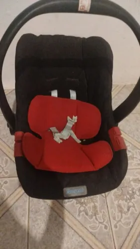 Cadeirinha de bebe