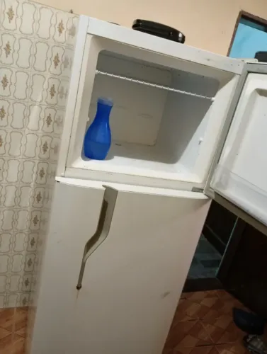Geladeira Frost Free Electrolux
