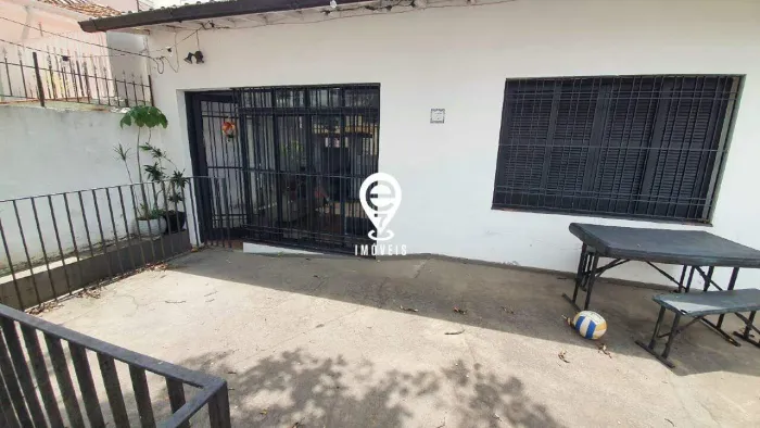 CASA 2 QUARTOS /1 SUÍTE E PISCINA - SÃO JUDAS
