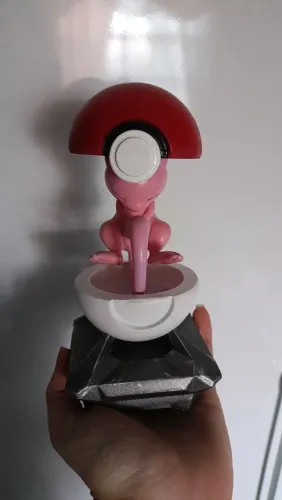 Pokémon Mew - Pokeball