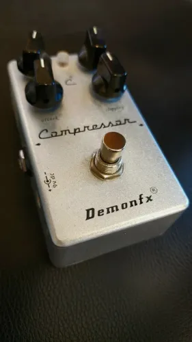 Pedal Compressor Demonfx