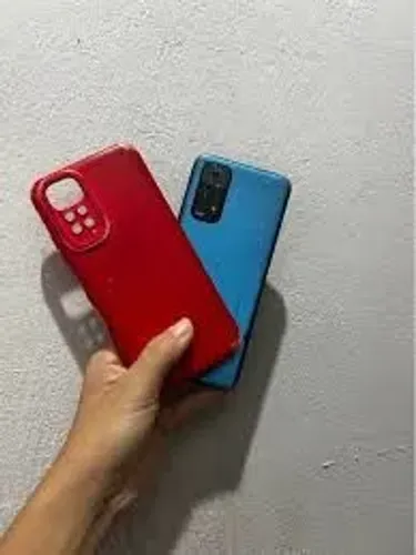 Celular Xaomi NoTe 11. funcionando normal, apenas sem os botões de aumentar volume