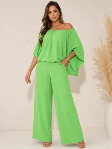 Oferta especial: Garanta já o seu conjunto e destaque-se com um look fashion