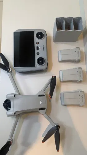 DJI Mini 3 Pro - Completo + Fly More Kit