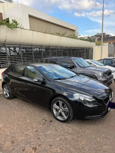 Volvo V40 T-4 Kinetic 2.0 Aut. 2018
