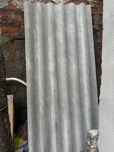 4 Telhas de Fibrocimento Onduladas 2,44m x 1,10m - Novas